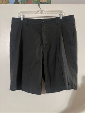Billabong gray platinum x shorts for land and water